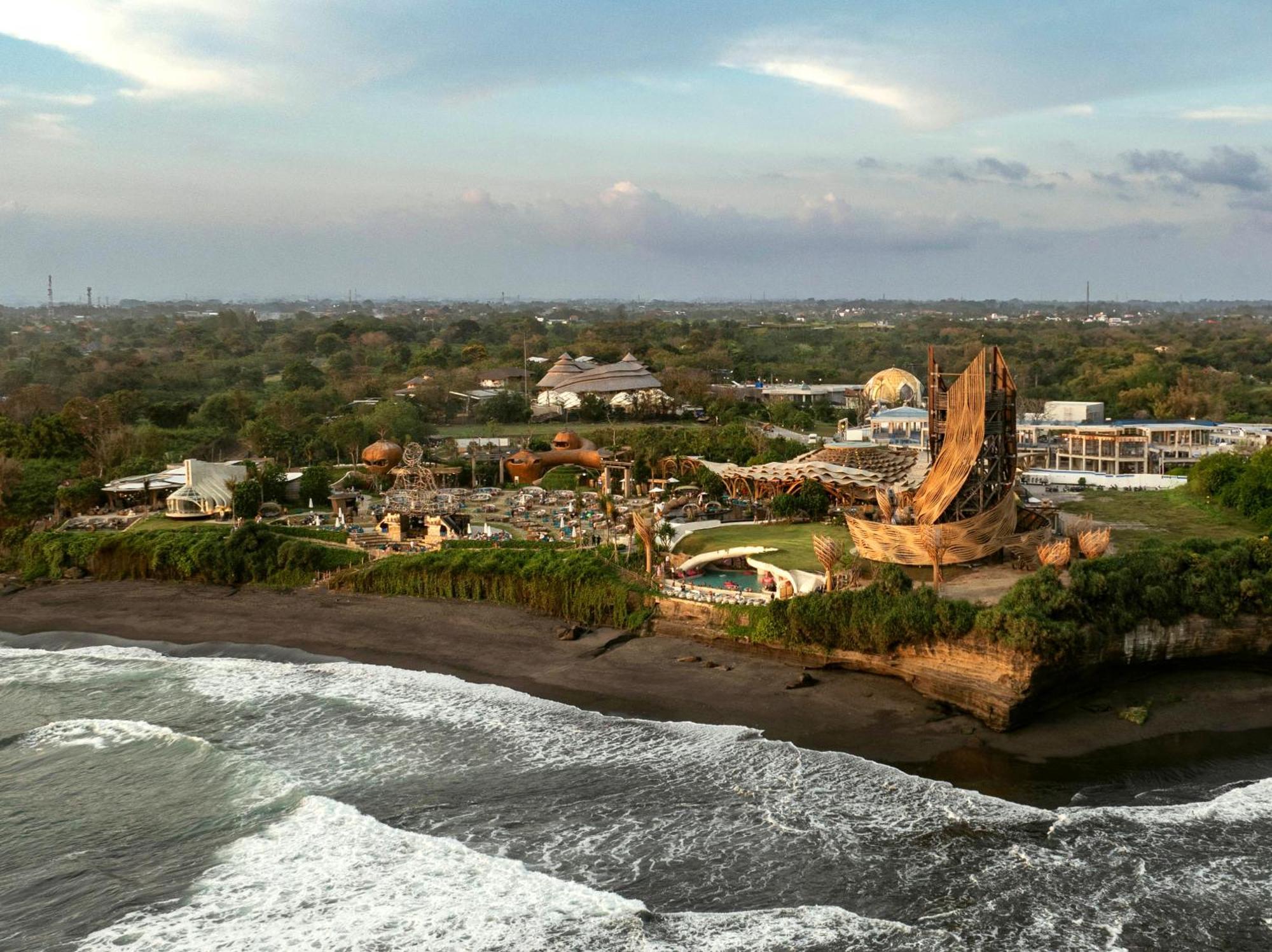 Nuanu Suites & Accommodations Танаг-Лот Екстер'єр фото